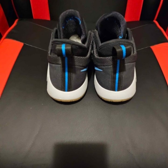 3 pair of men's shoes - Picture 6 of 9